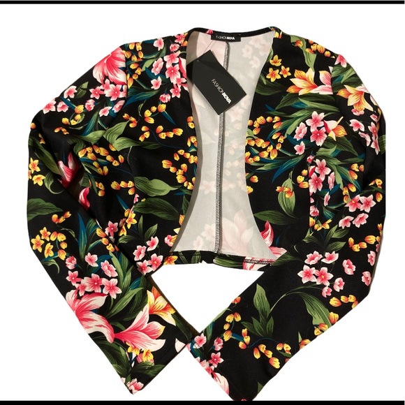 FASHIONNOVA cropped floral jacket - Picture 4 of 5